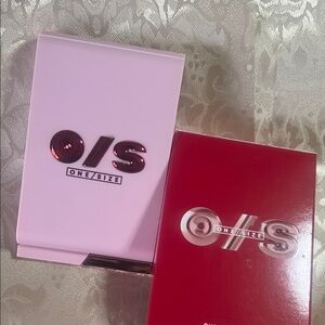 ONE/SIZE Makeup Duo - Pink and Red